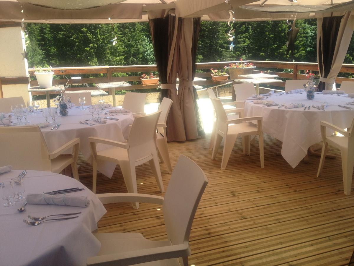 Hotel Cartusia Sarcenas Buitenkant foto