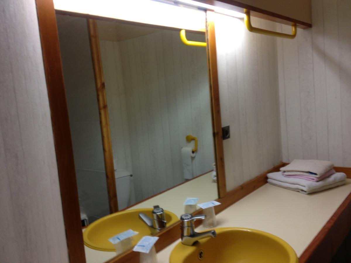 Hotel Cartusia Sarcenas Kamer foto
