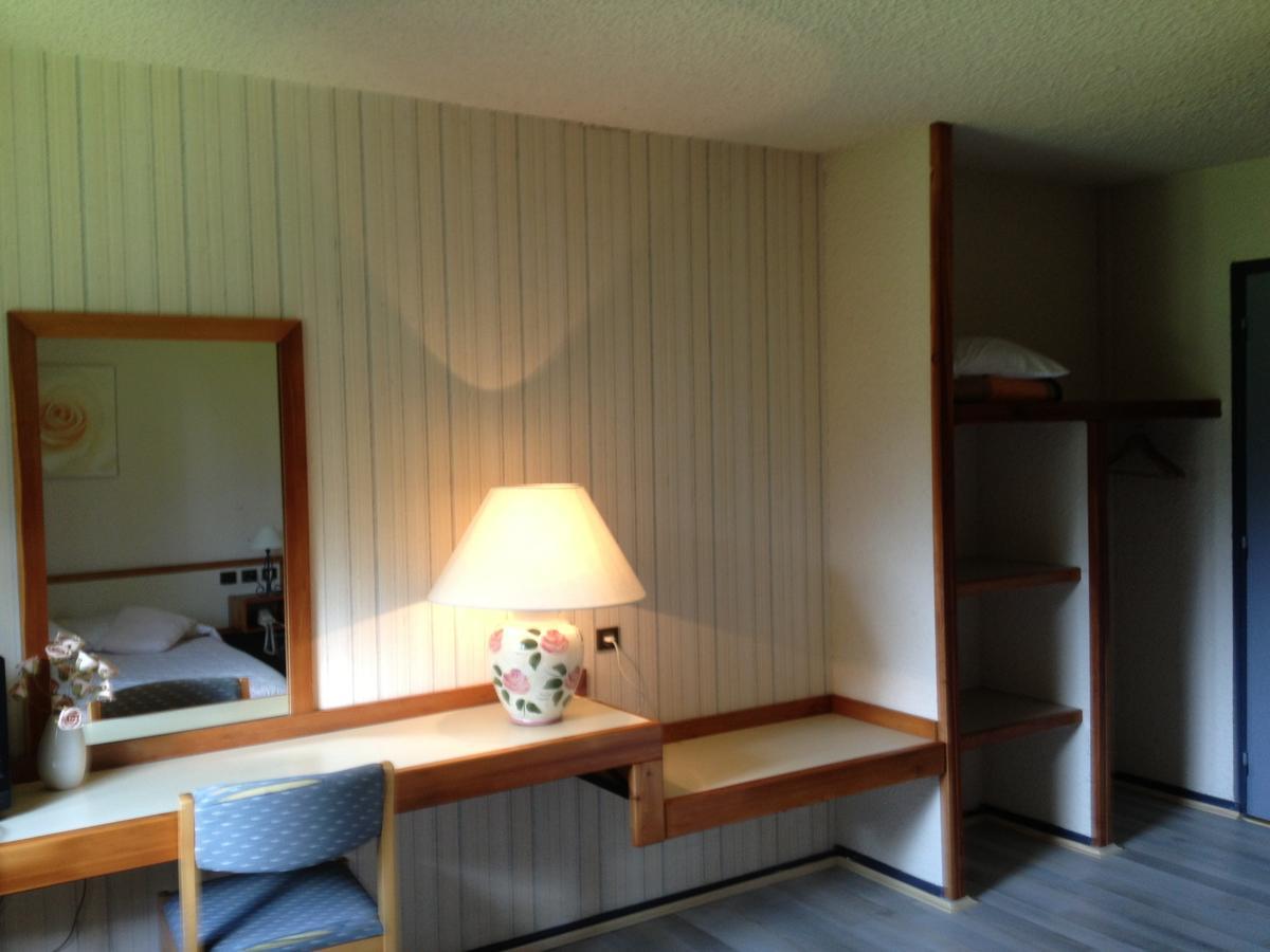 Hotel Cartusia Sarcenas Kamer foto
