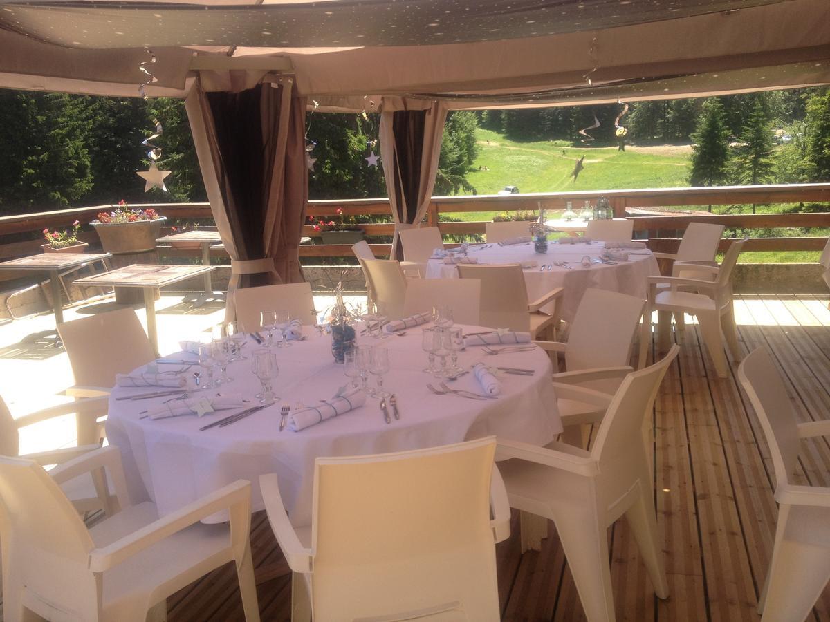 Hotel Cartusia Sarcenas Buitenkant foto
