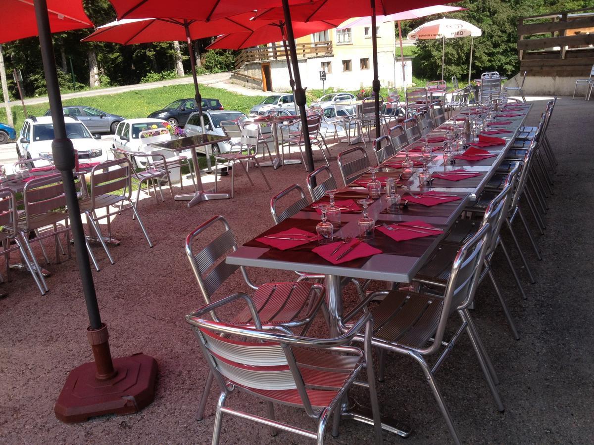 Hotel Cartusia Sarcenas Buitenkant foto